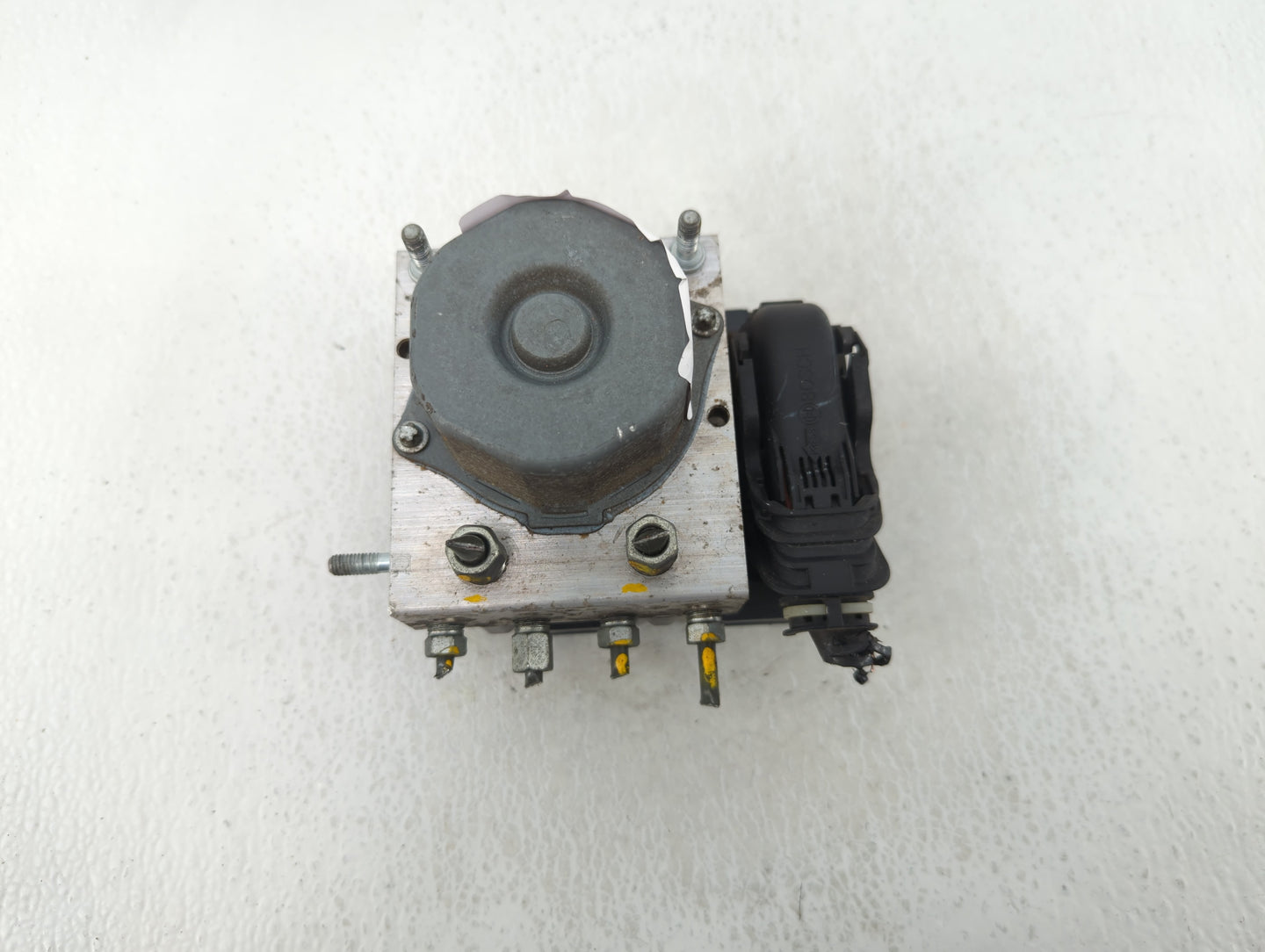 2013 Infiniti Jx35 ABS Pump Control Module Replacement P/N:47660-38C0C Fits OEM Used Auto Parts - Oemusedautoparts1.com