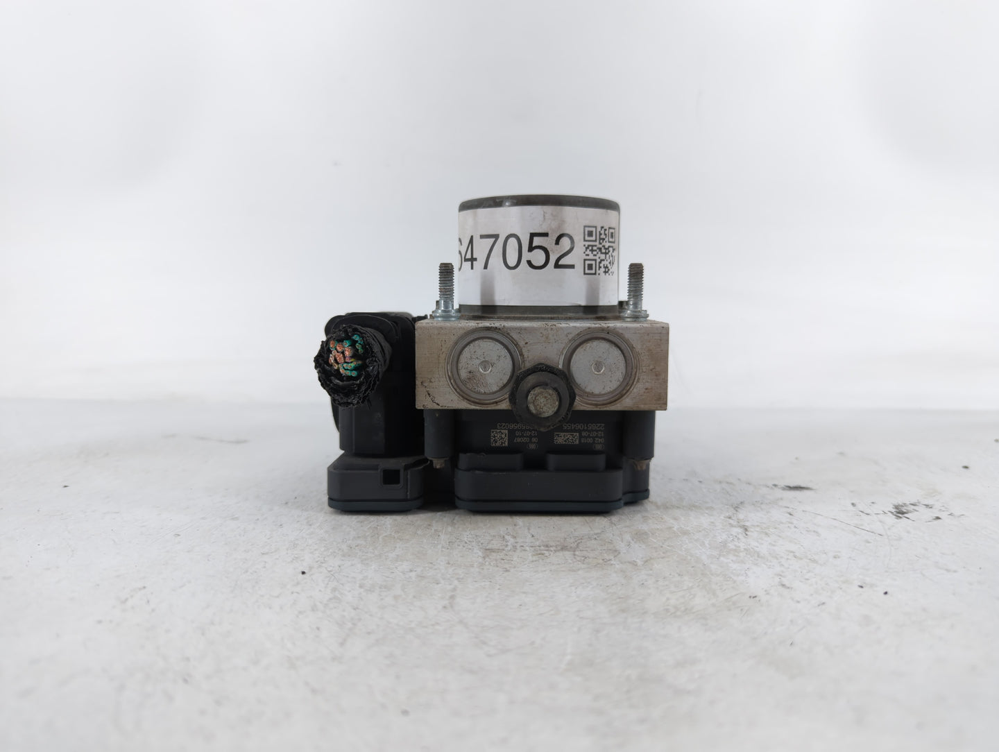 2013 Infiniti Jx35 ABS Pump Control Module Replacement P/N:P68183803AA Fits Fits 2014 OEM Used Auto Parts - Oemusedautoparts
