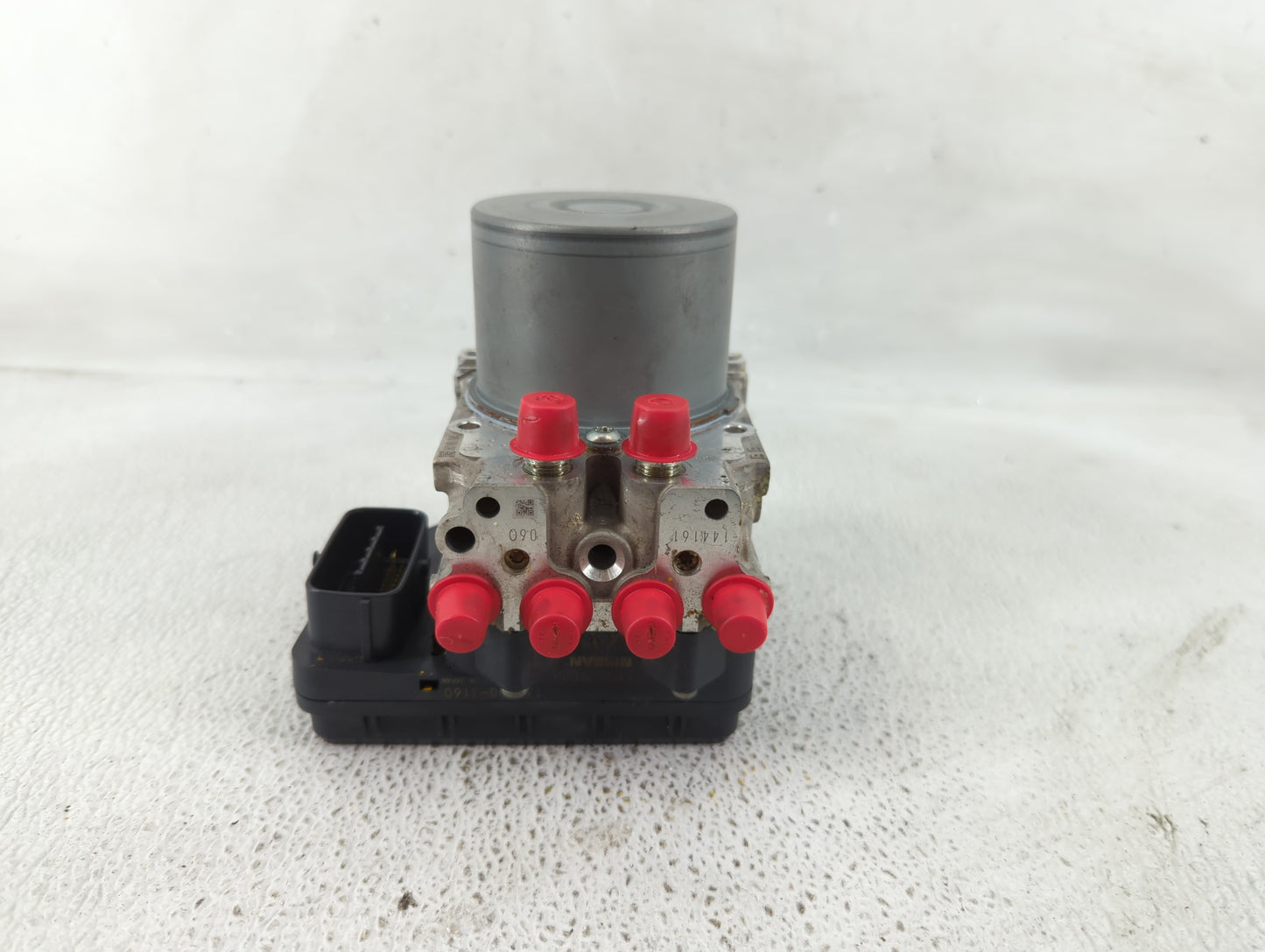 2013 Infiniti M37 ABS Pump Control Module Replacement P/N:133800 47660 1ME0B Fits OEM Used Auto Parts - Oemusedautoparts1.co