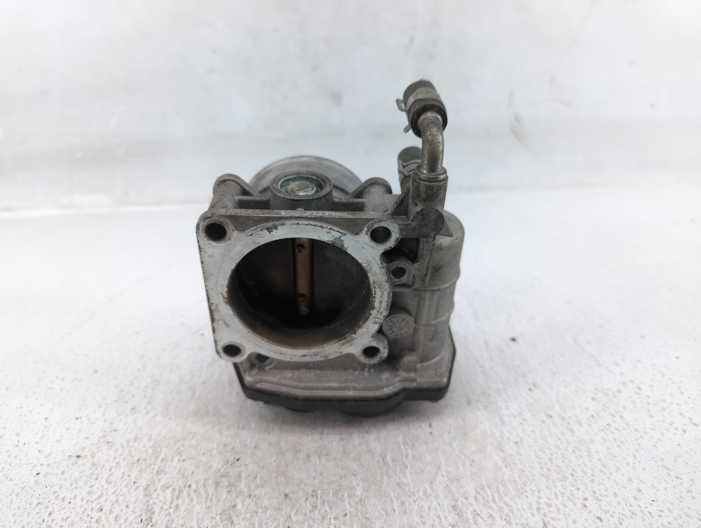 2011-2013 Infiniti M37 Throttle Body Fits Fits 2007 2008 2009 2010 2011 2012 2013 2014 2015 2016 2017 2018 2019 2020 OEM Use