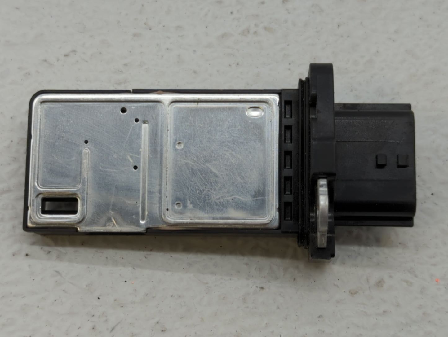 2011-2013 Infiniti M37 Mass Air Flow Meter Maf - Oemusedautoparts1.com