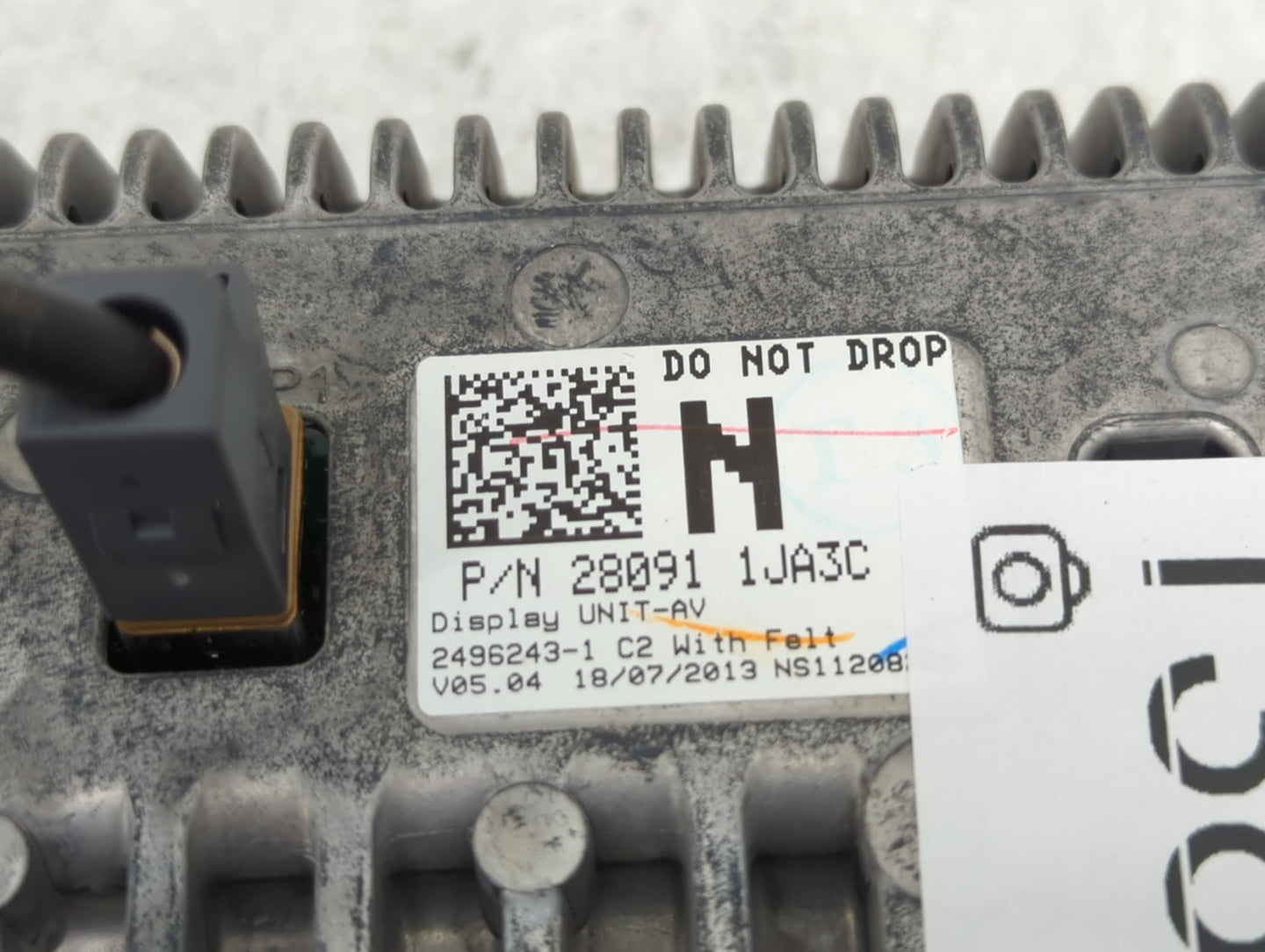 2011-2013 Infiniti Qx56 Information Display Screen - Oemusedautoparts1.com