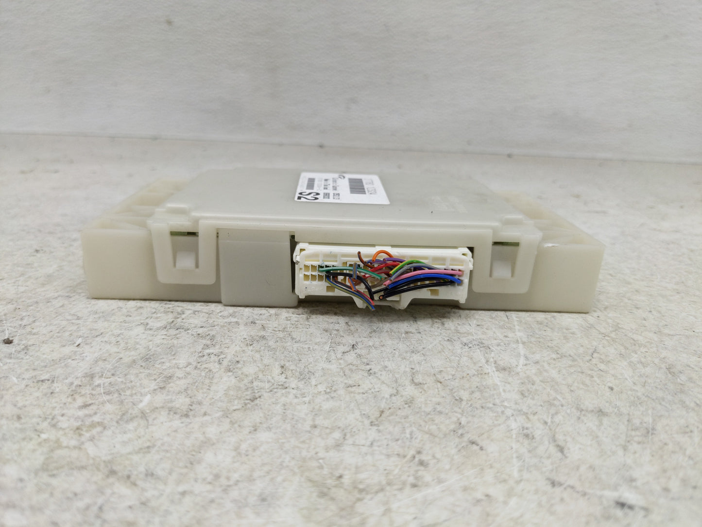 2011-2013 Infiniti Qx56 Radio AM FM Cd Player Receiver Replacement P/N:27760 1ZS2A Fits Fits 2011 2012 2013 2014 2015 2016 2