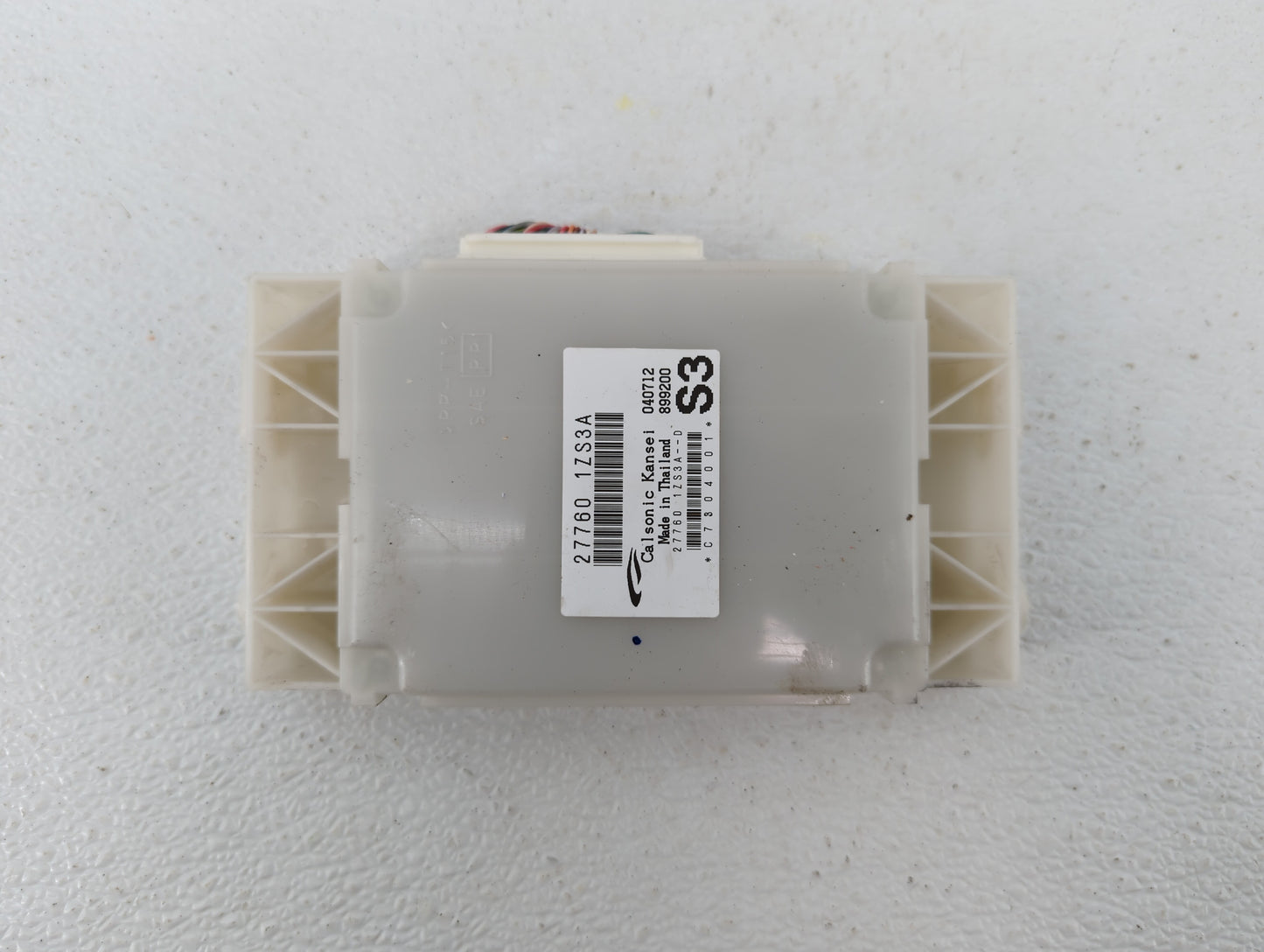 2013 Infiniti Qx56 27760 1ZS3A AIR CONDITIONER AMPLIFIER MODULE - Oemusedautoparts1.com