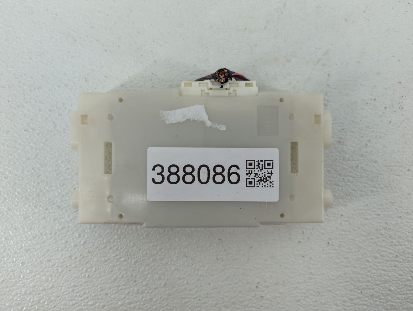 2013 Infiniti Qx56 27760 1ZS3A AIR CONDITIONER AMPLIFIER MODULE - Oemusedautoparts1.com