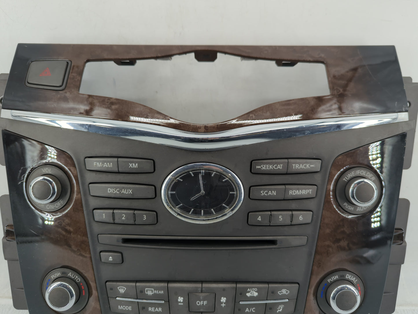 2011-2013 Infiniti Qx56 Radio Control Panel - Oemusedautoparts1.com