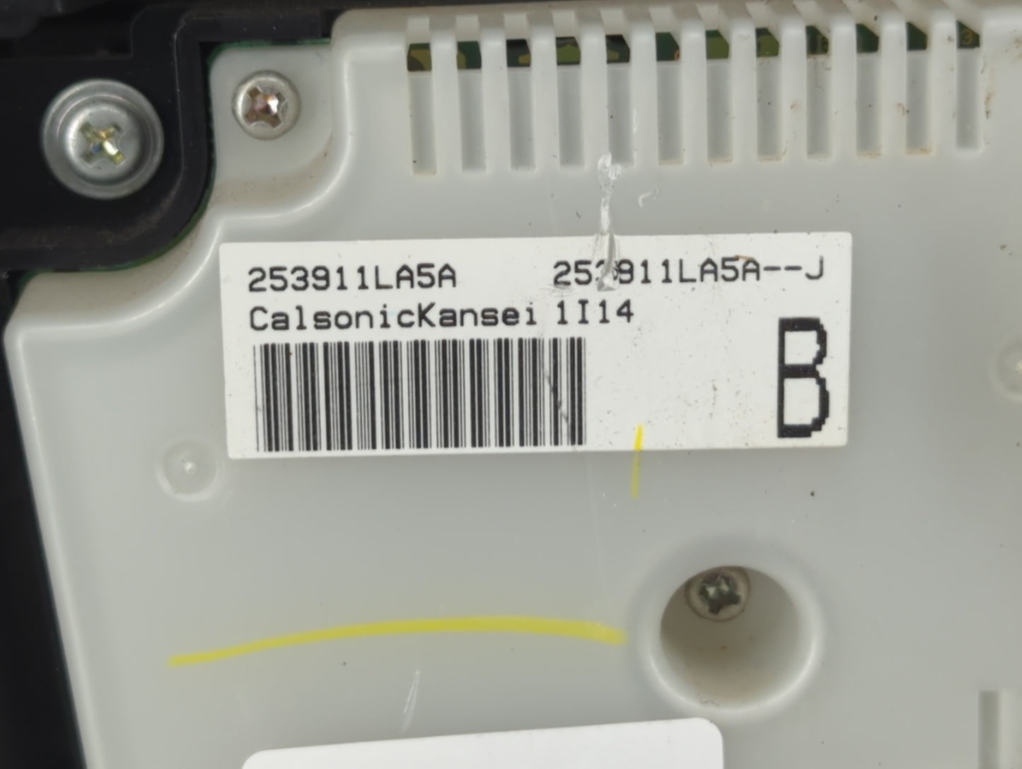 2011-2013 Infiniti Qx56 Radio Control Panel - Oemusedautoparts1.com
