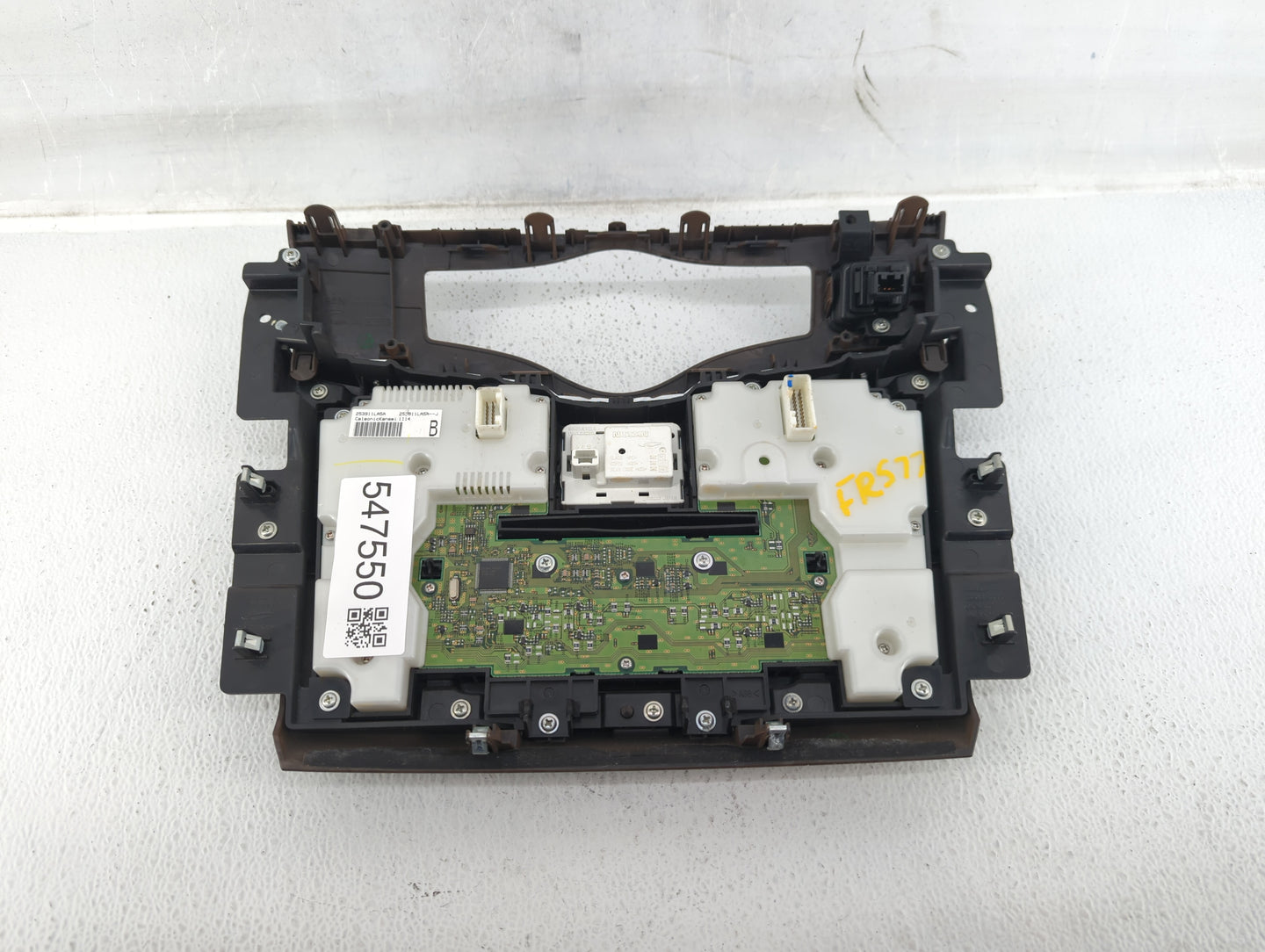 2011-2013 Infiniti Qx56 Radio Control Panel - Oemusedautoparts1.com