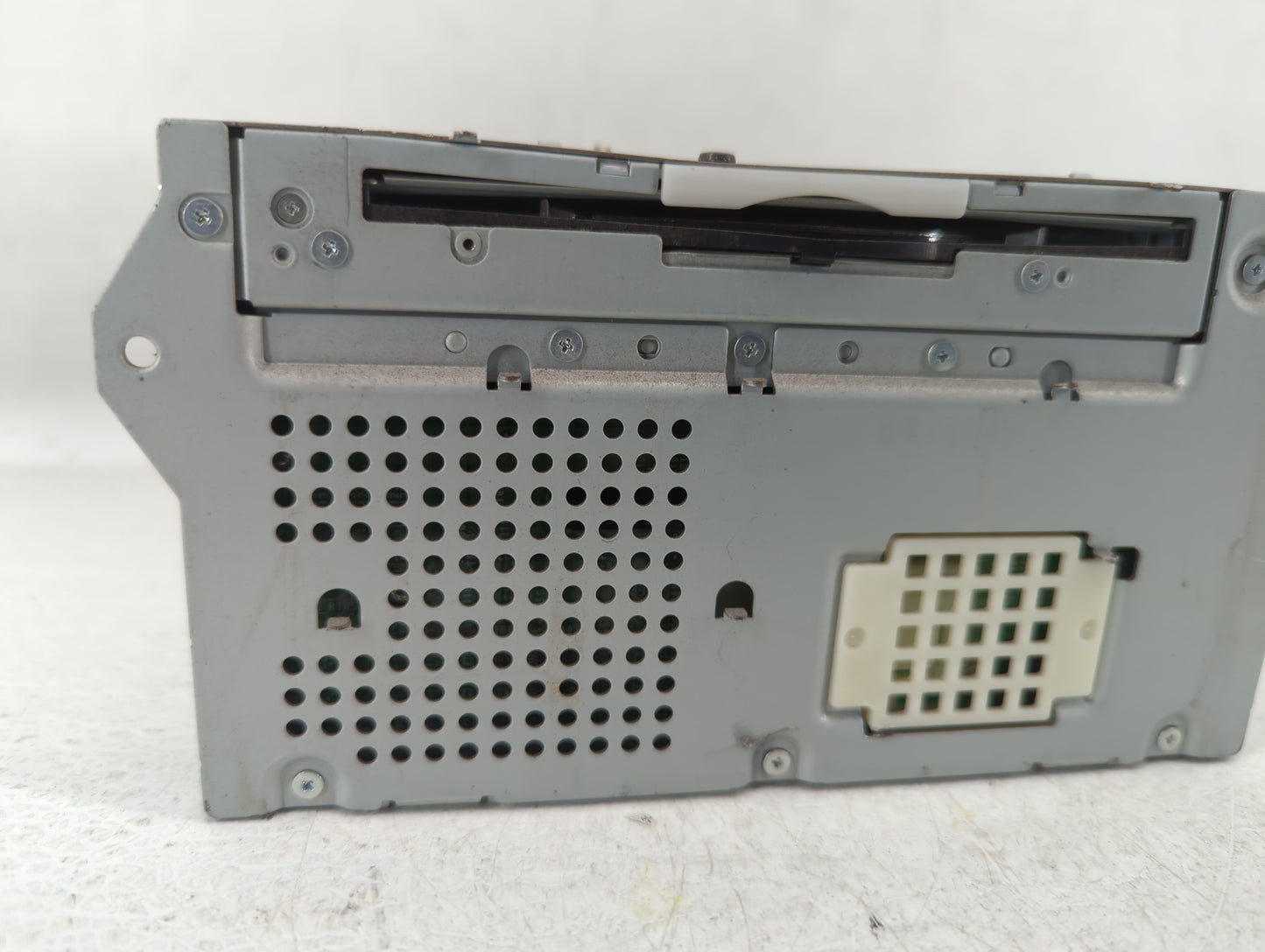 2013-2013 Infiniti Qx56 Am Fm Cd Player Radio Receiver - Oemusedautoparts1.com