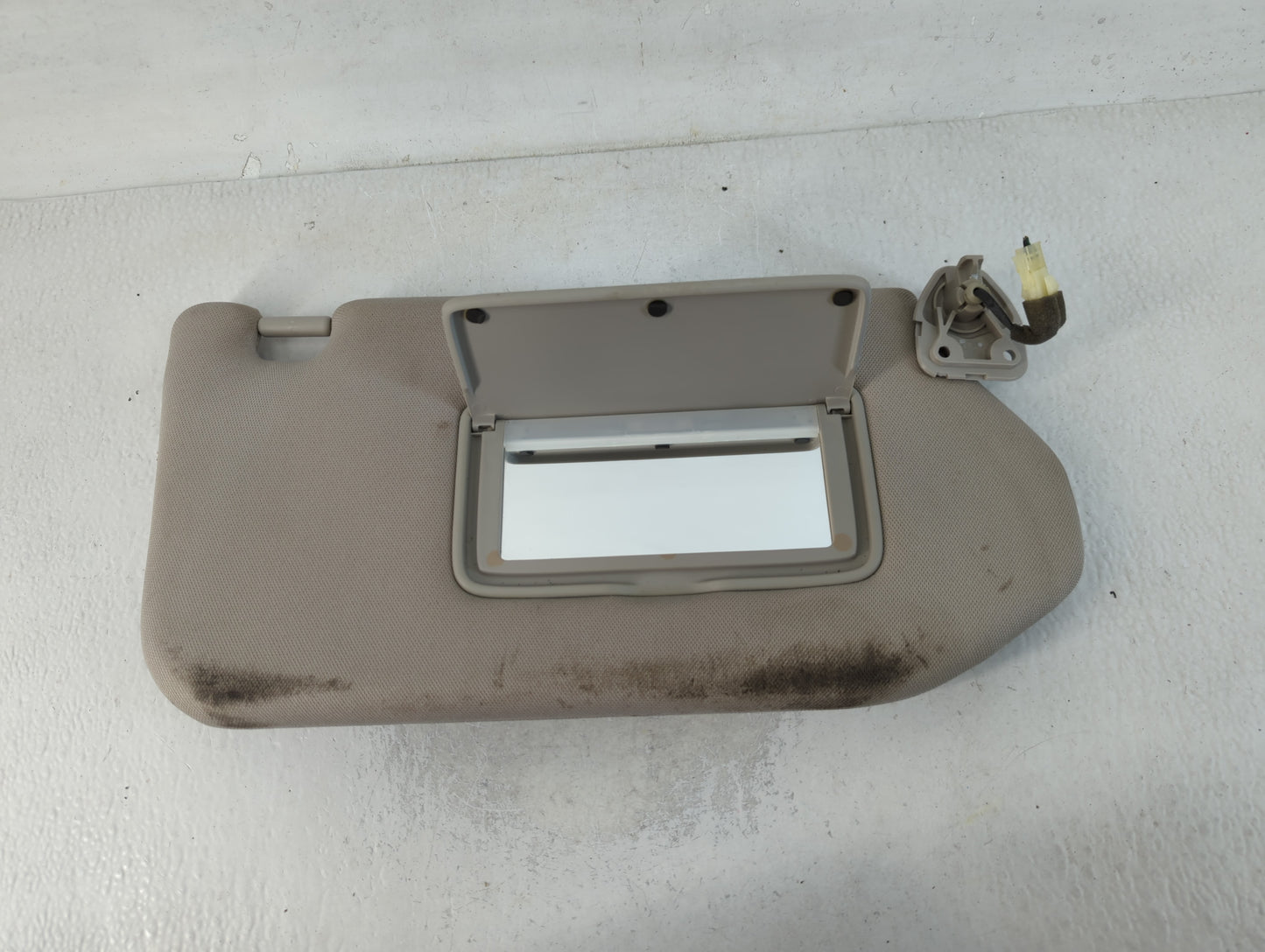 2013 Infiniti Qx60 Sun Visor Shade Replacement Passenger Right Mirror Fits OEM Used Auto Parts - Oemusedautoparts1.com