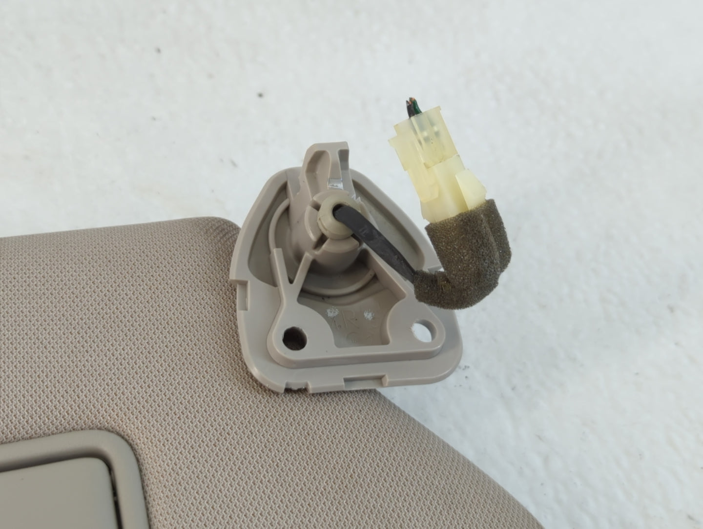2013 Infiniti Qx60 Sun Visor Shade Replacement Passenger Right Mirror Fits OEM Used Auto Parts - Oemusedautoparts1.com