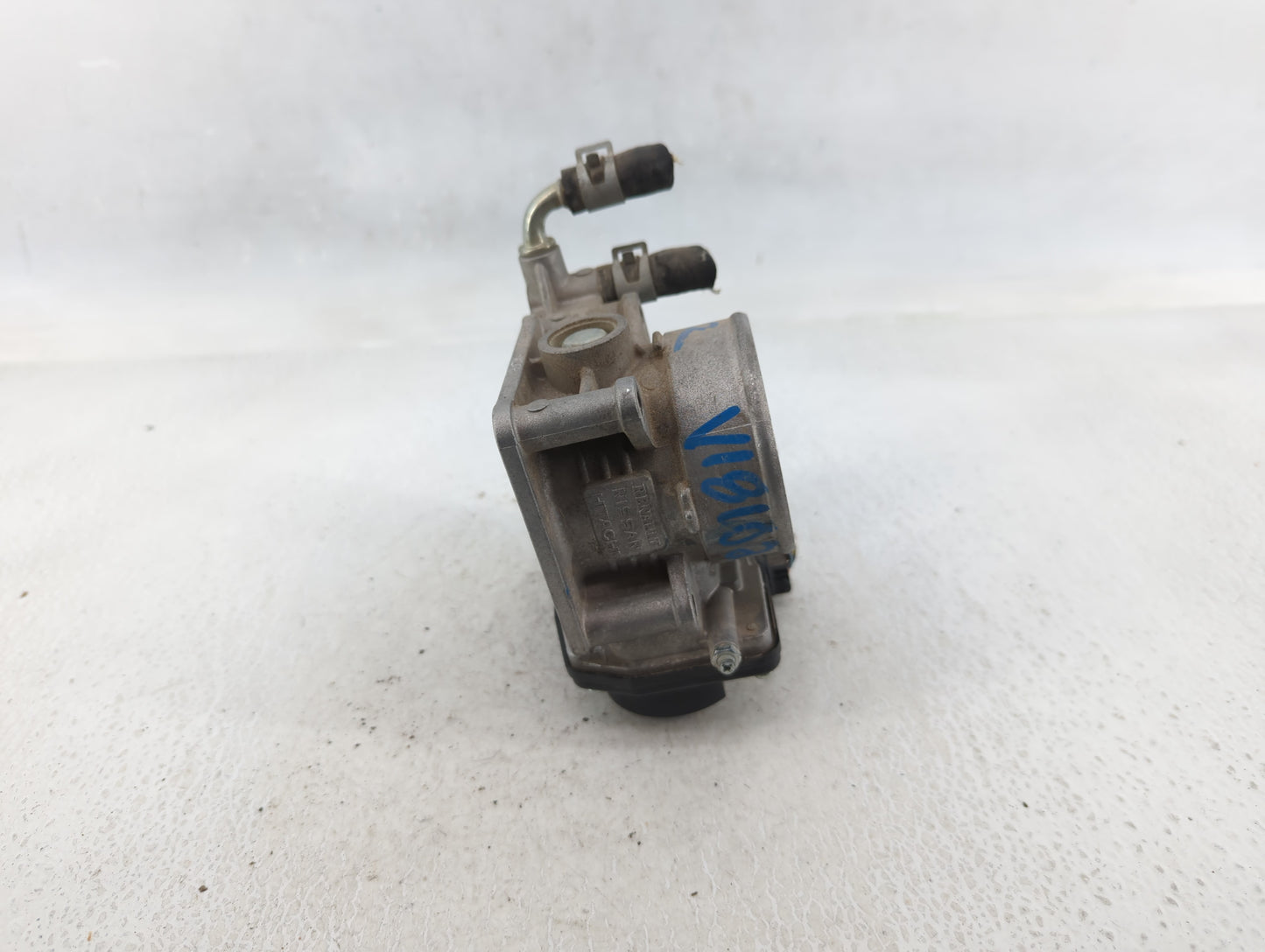 2014-2017 Infiniti Qx70 Throttle Body P/N:RME60-21 5X20H Fits OEM Used Auto Parts - Oemusedautoparts1.com