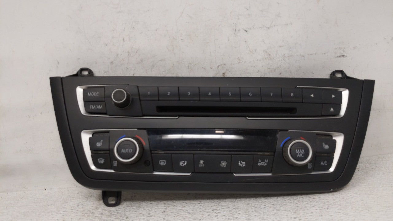 2003-2006 Jaguar S-type Am Fm Cd Player Radio Receiver - Oemusedautoparts1.com
