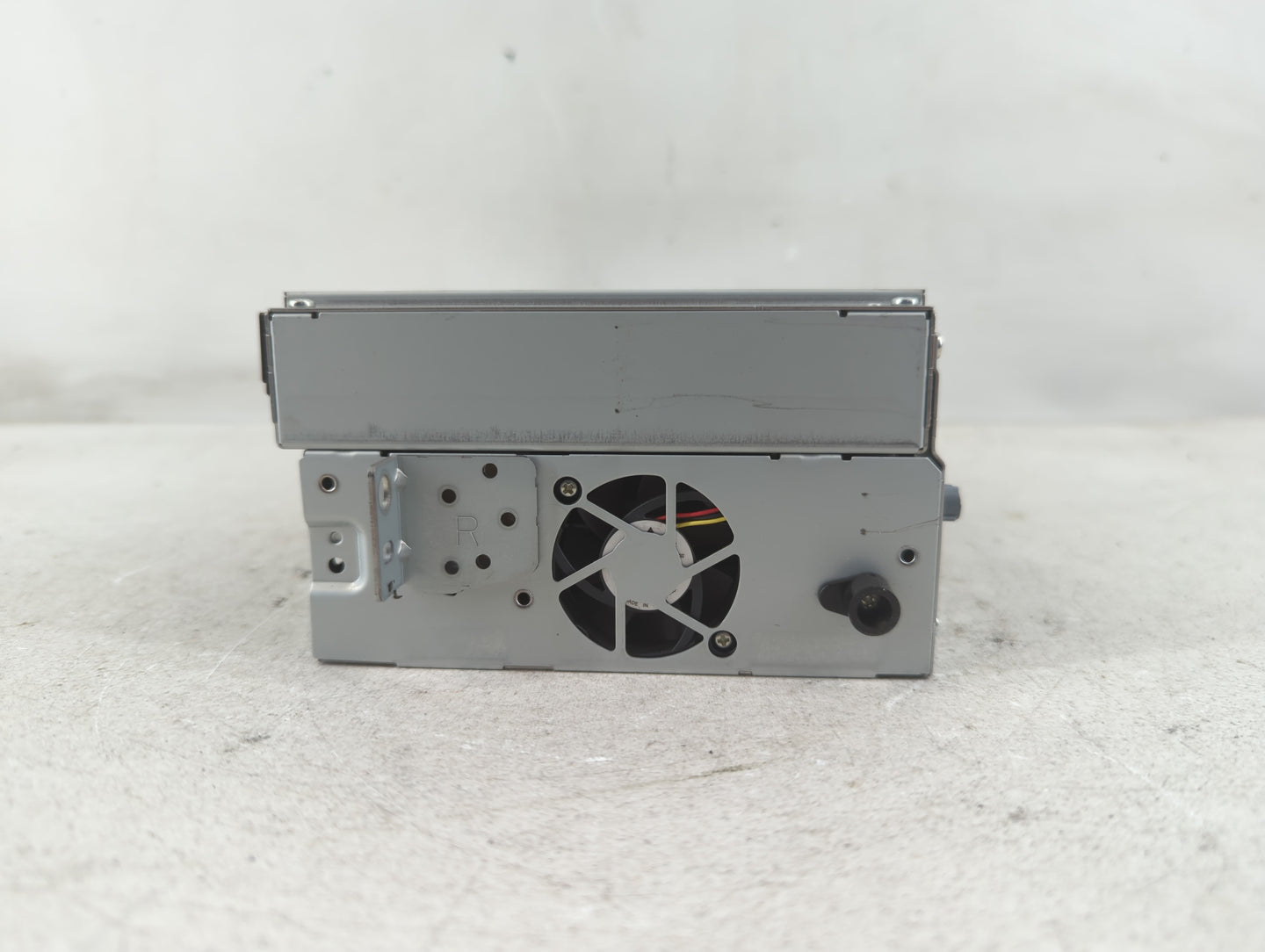2012-2013 Jaguar Xf Radio AM FM Cd Player Receiver Replacement P/N:5064928AA 7 612 055 090 Fits Fits 2012 2013 OEM Used Auto