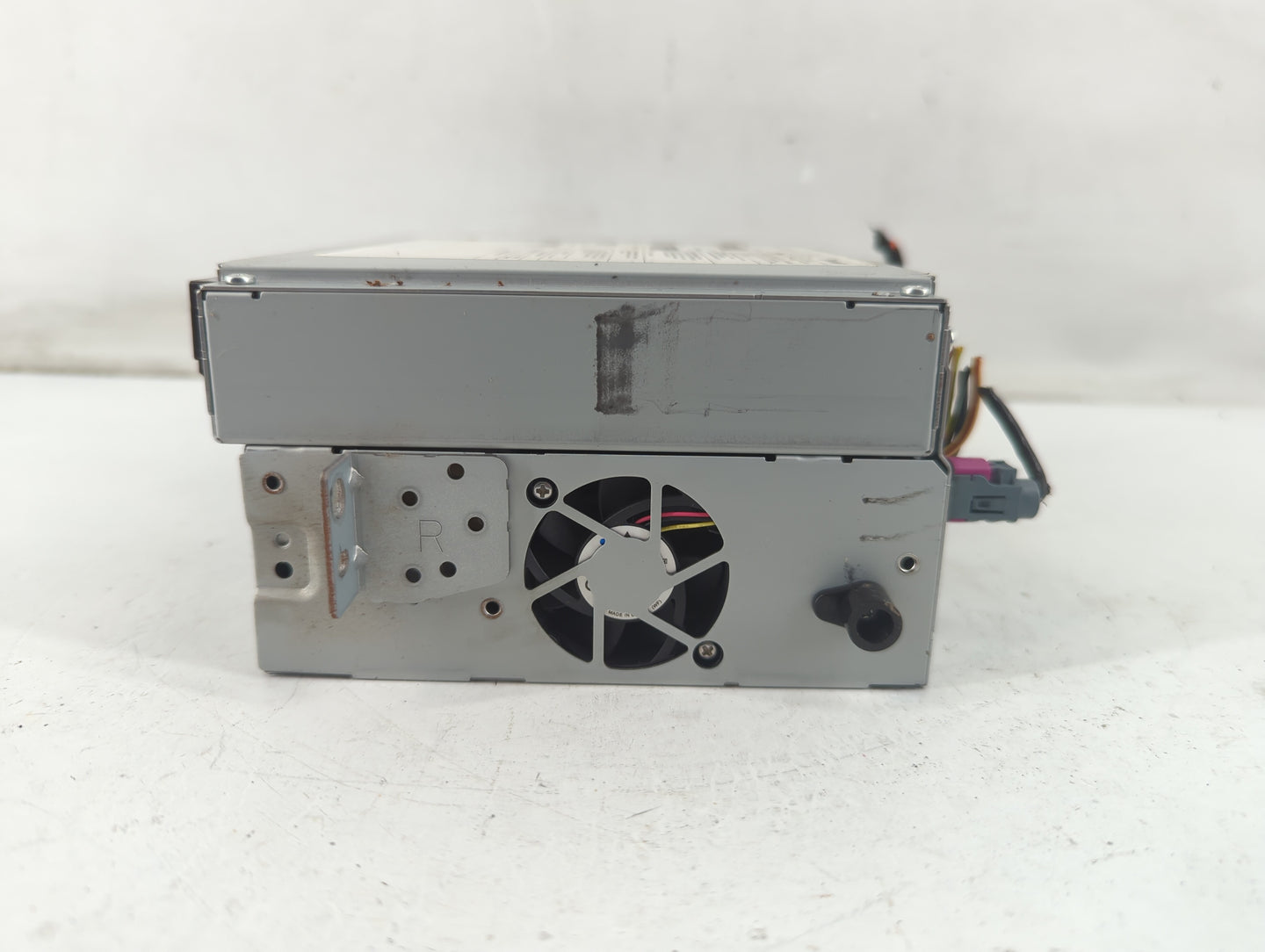 2012-2013 Jaguar Xf Radio AM FM Cd Player Receiver Replacement P/N:5064928AA 7 612 055 090 Fits Fits 2012 2013 OEM Used Auto