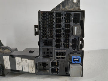 2013 Jaguar Xf Fusebox Fuse Box Panel Relay Module P/N:5605002800 Fits OEM Used Auto Parts