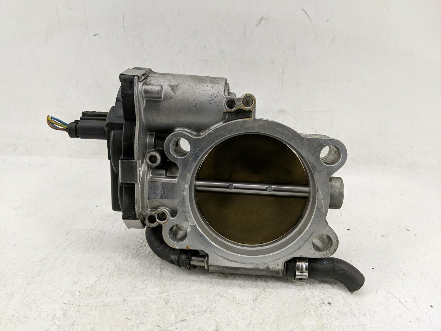 2013-2019 Jaguar Xf Throttle Body P/N:DX23-9F991-AB Fits Fits 2013 2014 2015 2016 2017 2018 2019 2020 OEM Used Auto Parts - 