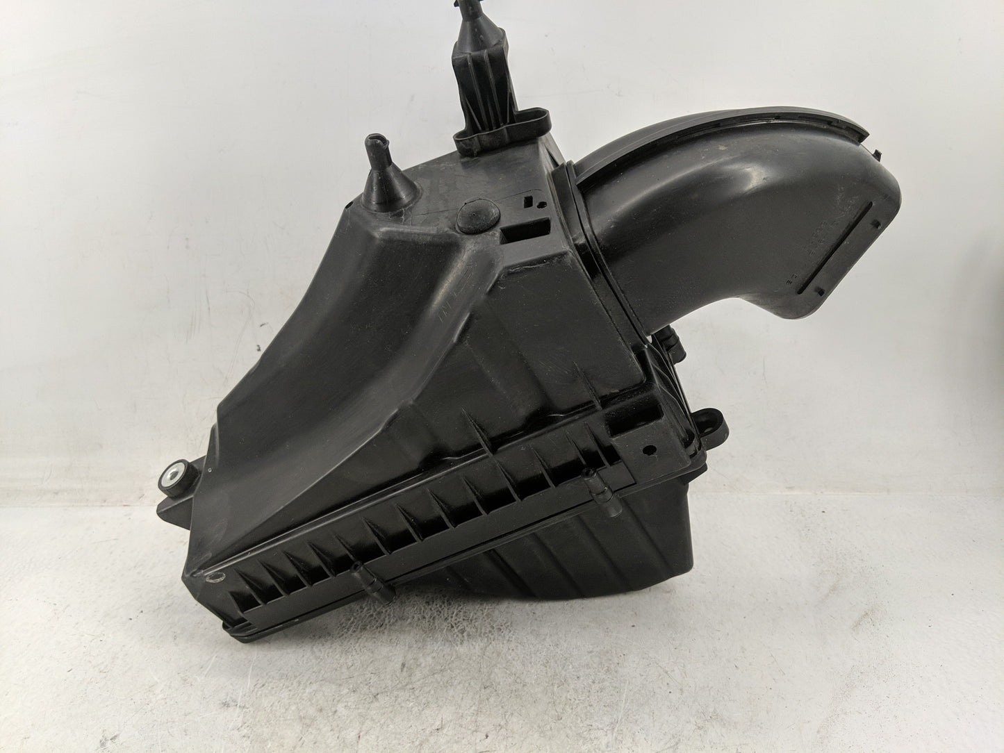 2013-2014 Jaguar Xf Air Cleaner Intake-duct Hose Tube - Oemusedautoparts1.com
