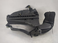 2013 Jaguar Xf Air Cleaner Intake-duct Hose Tube - Oemusedautoparts1.com