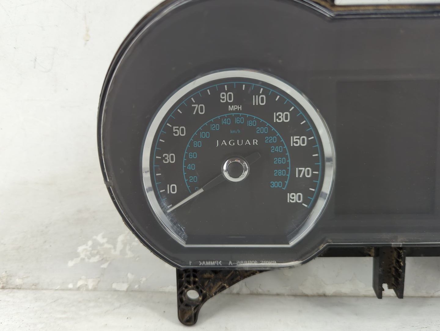 2013 Jaguar Xf Instrument Cluster Speedometer Gauges P/N:DX23-10849-AC VPDX2F-10849-AC Fits OEM Used Auto Parts - Oemusedaut