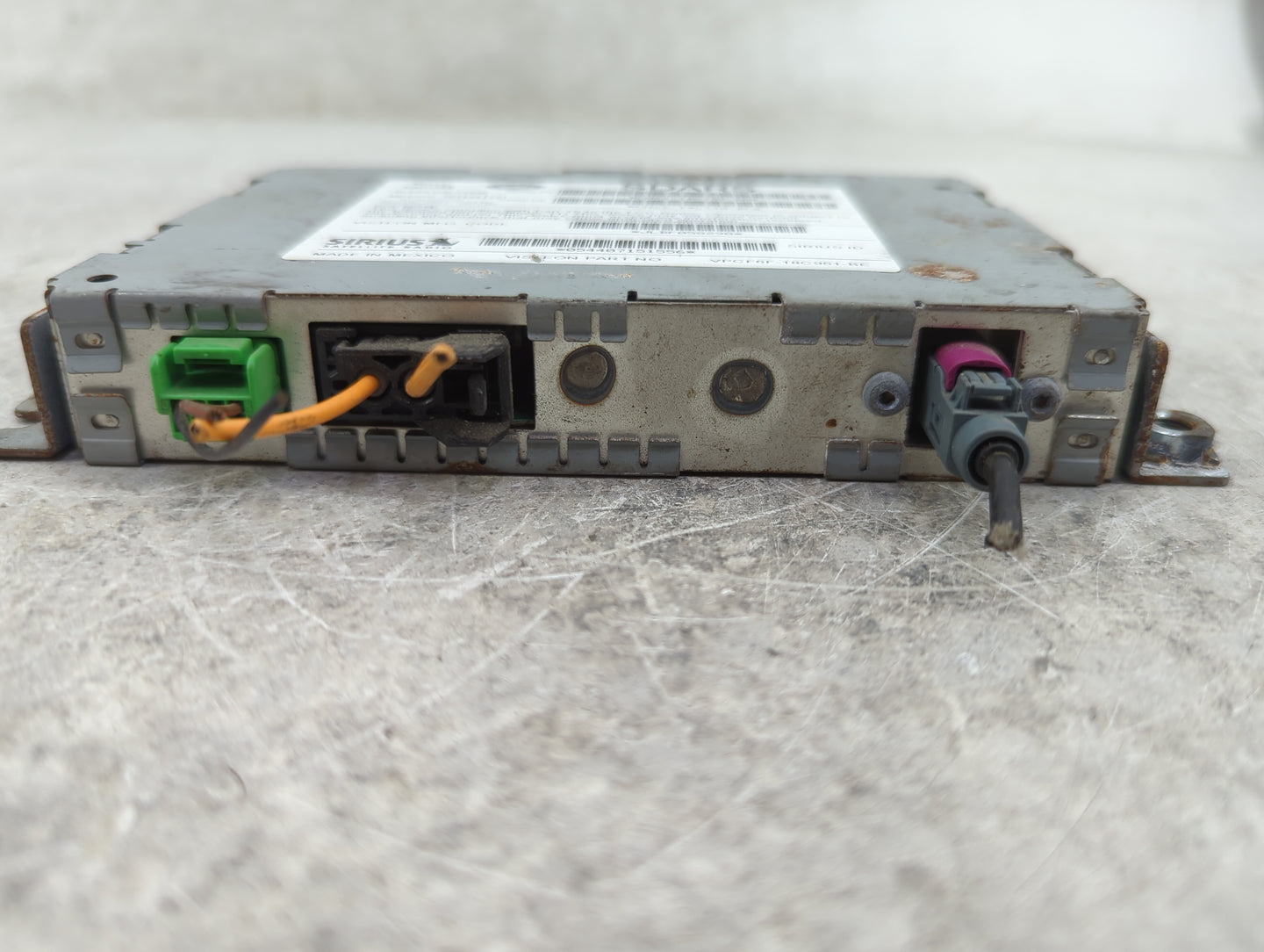 2009-2014 Jaguar Xf Communication Control Module - Oemusedautoparts1.com