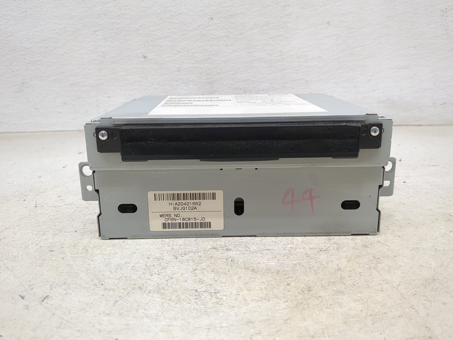2012-2013 Jaguar Xf Radio AM FM Cd Player Receiver Replacement P/N:BVJG102A CF6N-18C815-JD, 50645928AA Fits Fits 2012 2013 O