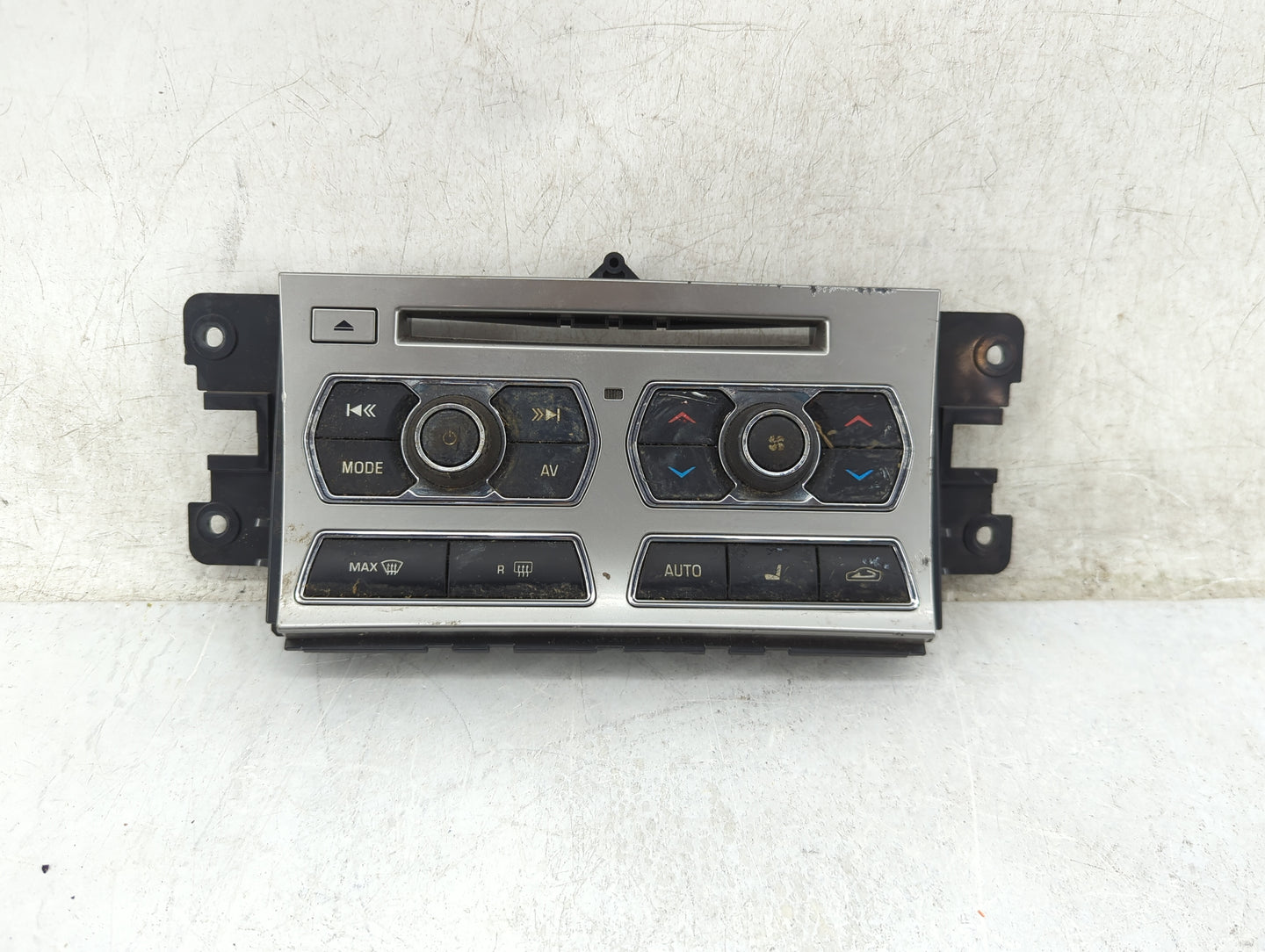 2013-2015 Jaguar Xf Radio Control Panel 1464498 - Oemusedautoparts1.com