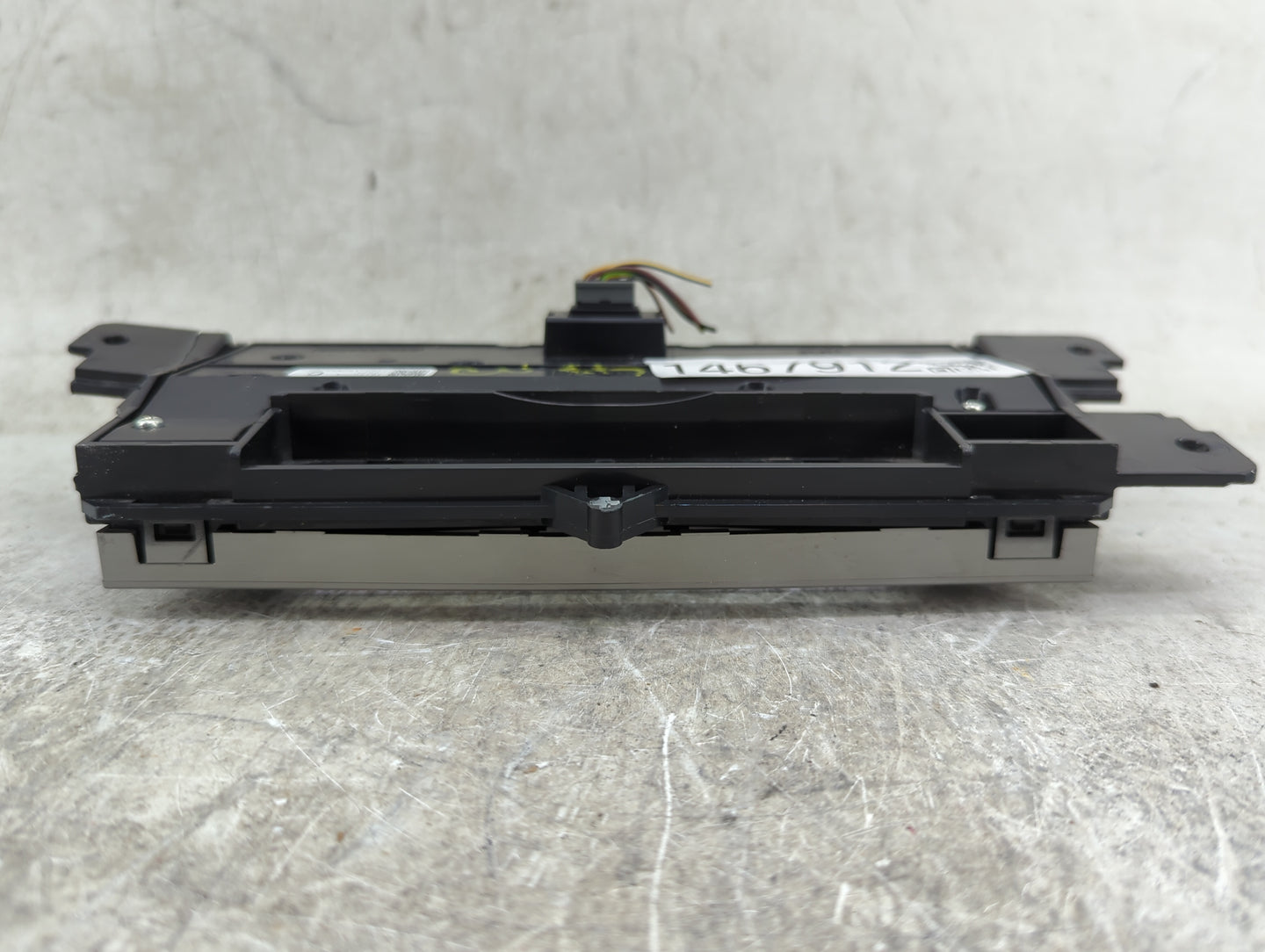 2013 Jaguar Xf Climate Control Module Temperature AC/Heater Replacement P/N:CX23-18C858-CD 121207-A, J6R3A Fits OEM Used Aut