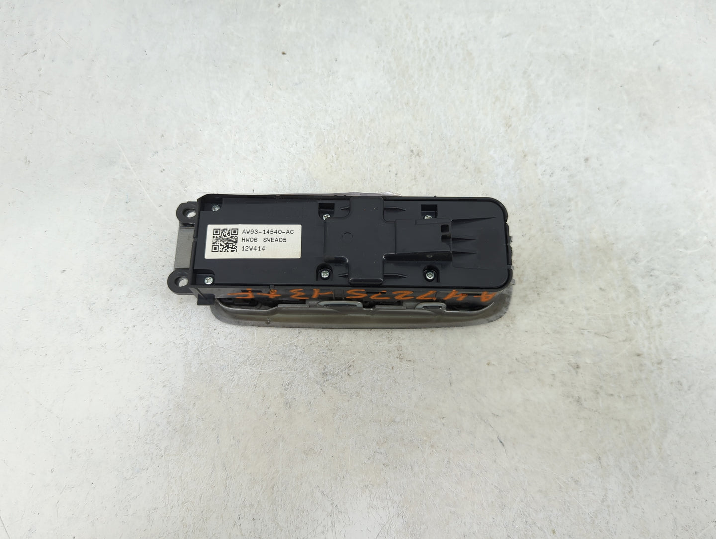 2012-2015 Jaguar Xf Master Power Window Switch Replacement Driver Side Left P/N:AW93-14540-AC Fits OEM Used Auto Parts - Oem