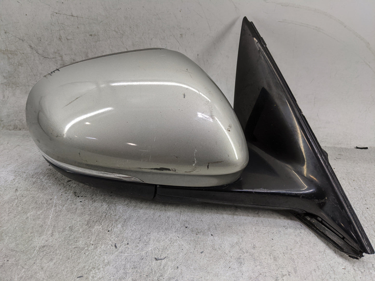 2010-2015 Jaguar Xf Passenger Side View Mirror - Right Door Mirror OEM Used - Oemusedautoparts1.com
