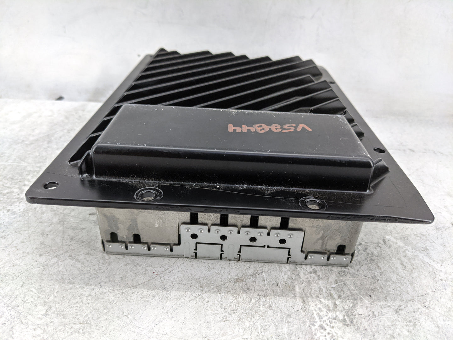 2013-2015 Jaguar Xf Radio Speaker Amplifier Bj32-19c164-ag|aud3-12|fc4da - Oemusedautoparts1.com