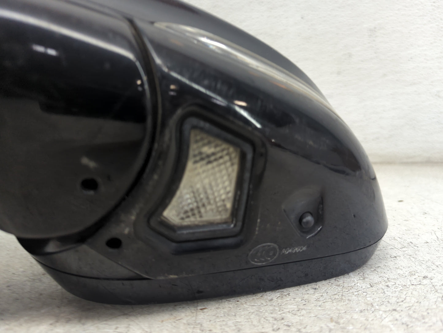 2010-2015 Jaguar Xf Driver Side View Mirror - Left Door Mirror OEM Used - Oemusedautoparts1.com
