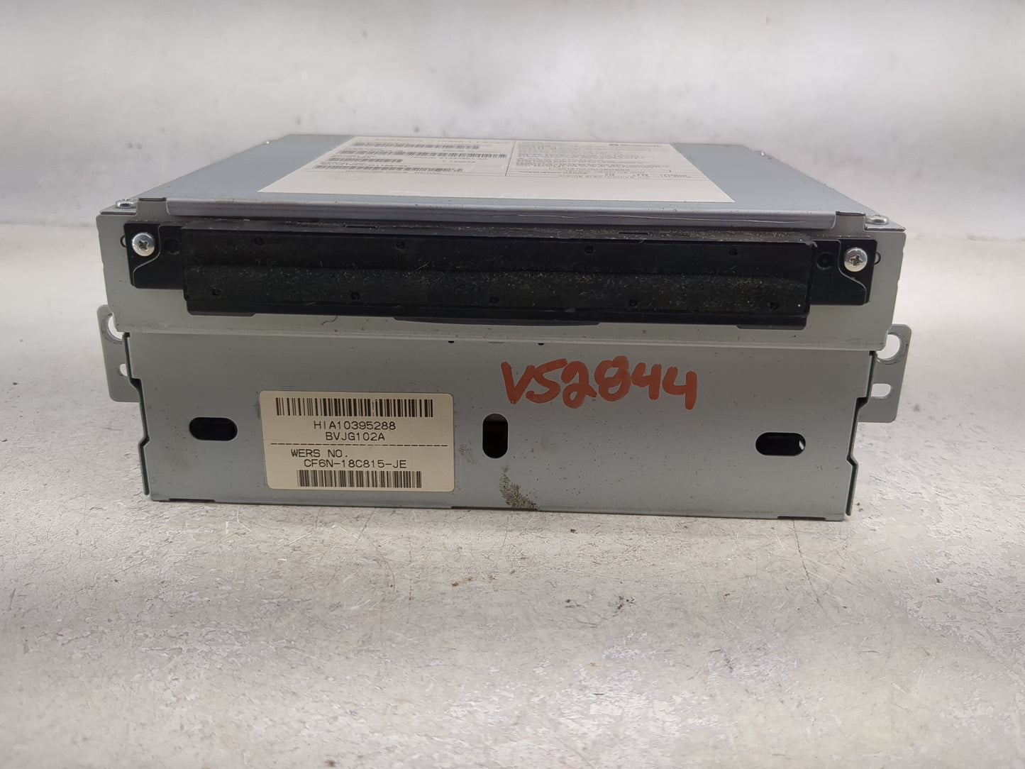 2012-2013 Jaguar Xf Radio AM FM Cd Player Receiver Replacement P/N:CF6N-18C815-JE BVJG102A, 50645928AA Fits Fits 2012 2013 O