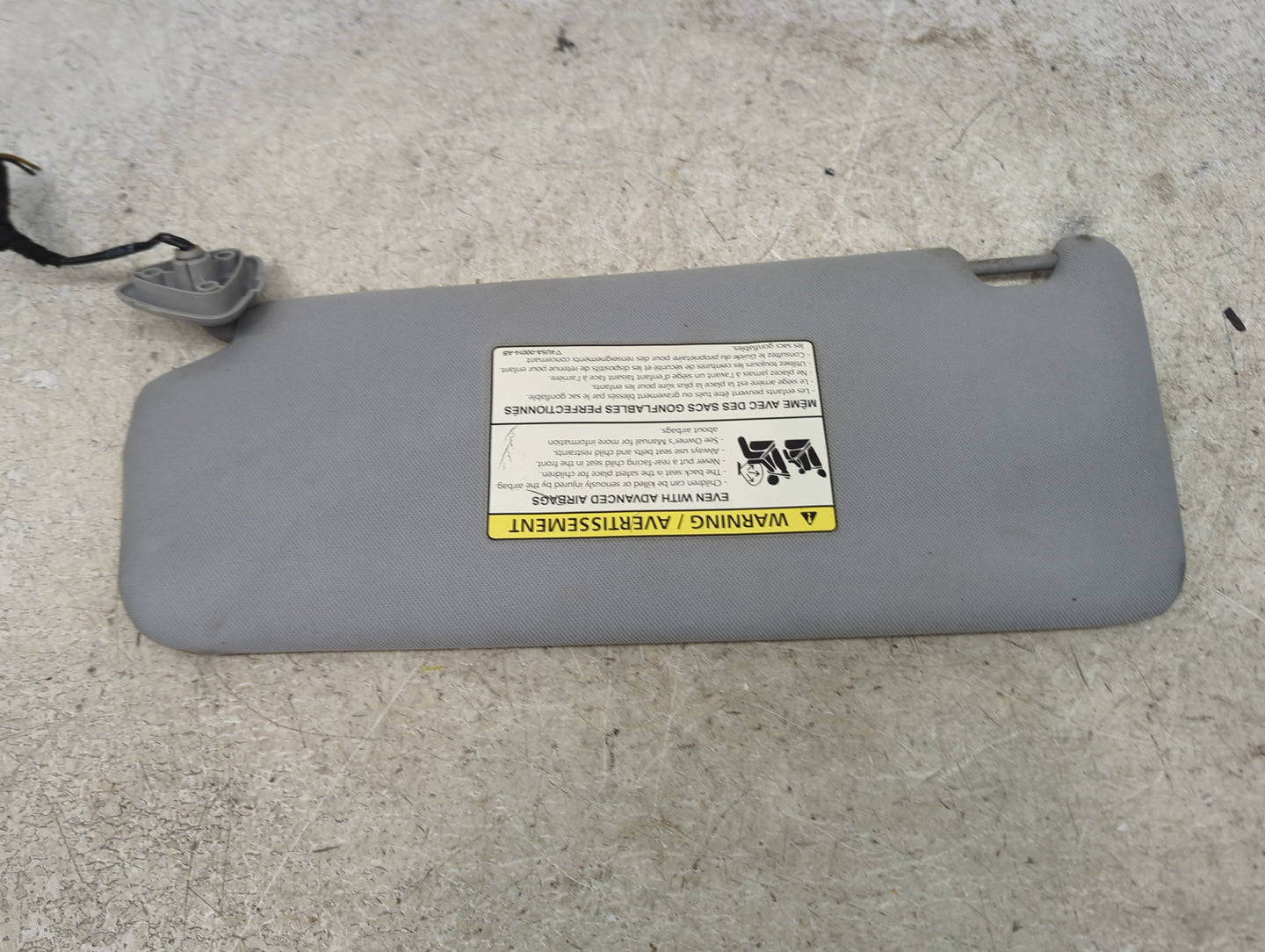 2009-2015 Jaguar Xf Sun Visor Shade Replacement Passenger Right Mirror Fits Fits 2009 2010 2011 2012 2013 2014 2015 OEM Used