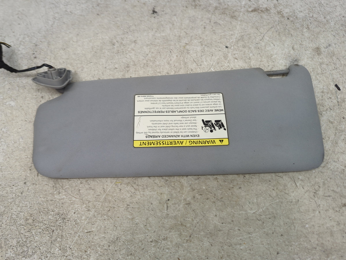 2009-2015 Jaguar Xf Sun Visor Shade Replacement Passenger Right Mirror Fits Fits 2009 2010 2011 2012 2013 2014 2015 OEM Used