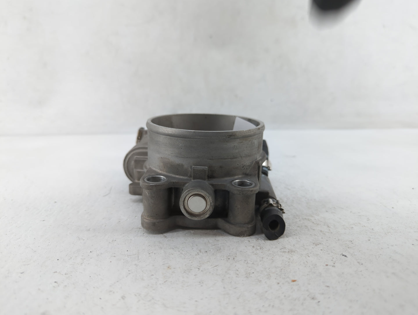 2013-2019 Jaguar Xf Throttle Body P/N:DX23-9F991-AB Fits Fits 2013 2014 2015 2016 2017 2018 2019 2020 OEM Used Auto Parts - 