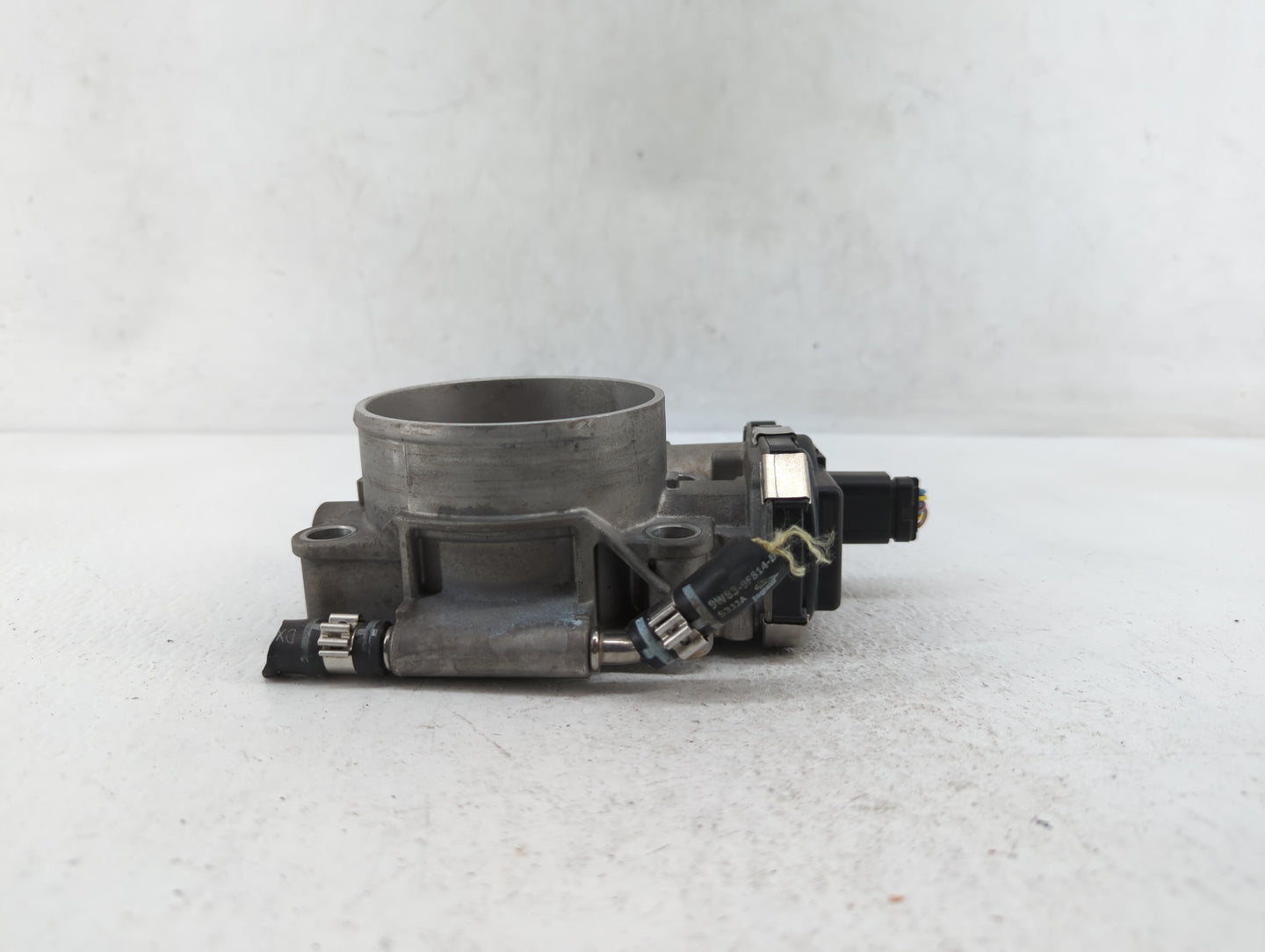 2013-2019 Jaguar Xf Throttle Body P/N:DX23-9F991-AB Fits Fits 2013 2014 2015 2016 2017 2018 2019 2020 OEM Used Auto Parts - 
