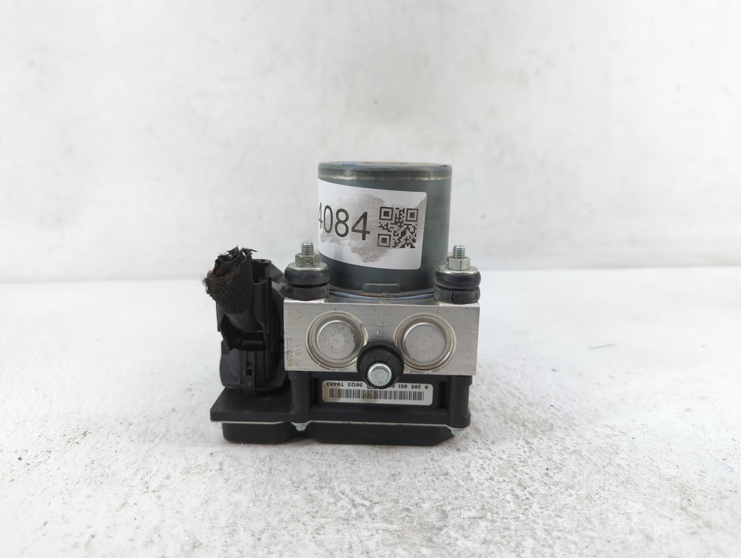 2013 Jaguar Xf ABS Pump Control Module Replacement P/N:DX23-2C405-BF Fits OEM Used Auto Parts - Oemusedautoparts1.com