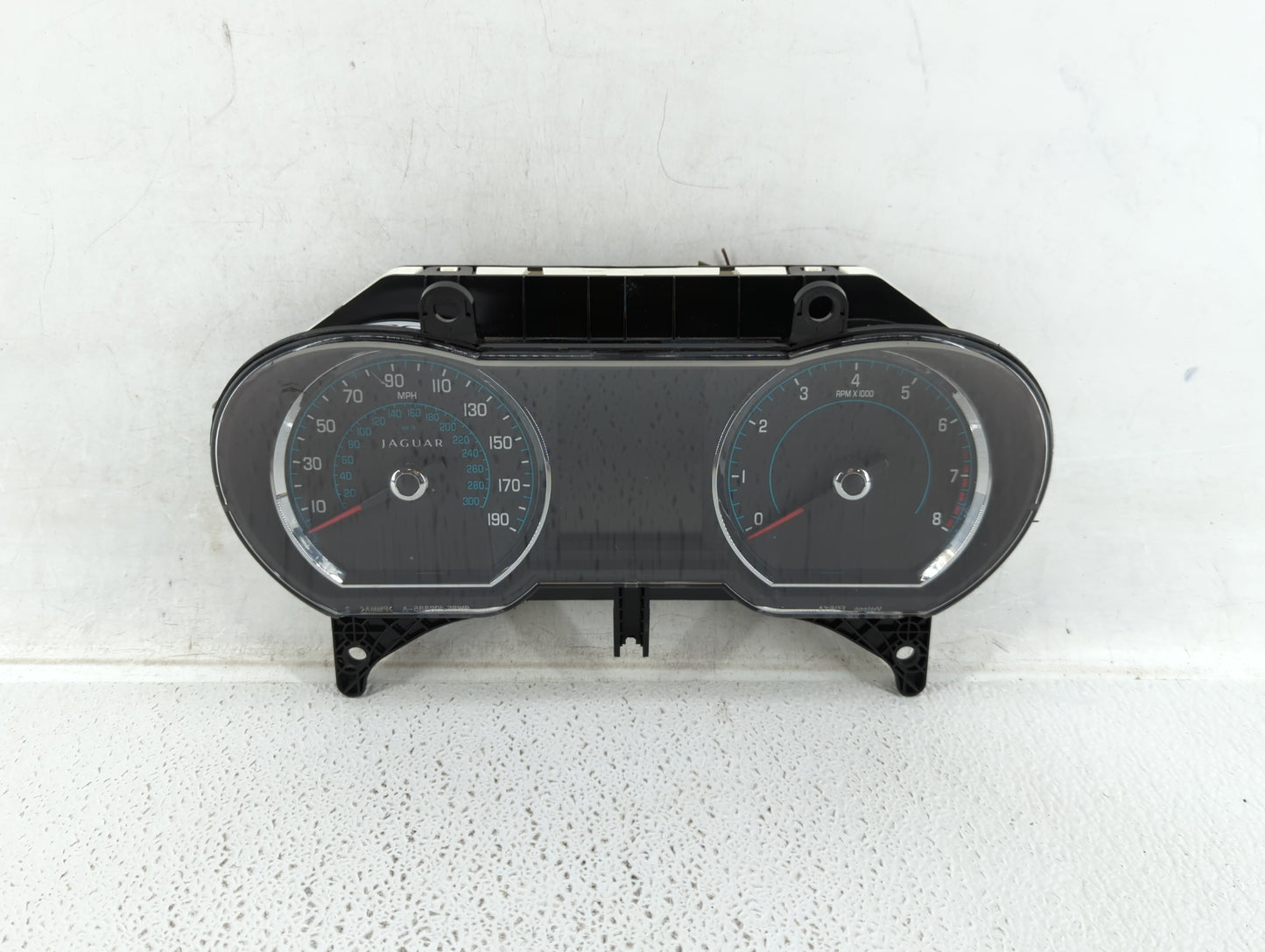 2013-2014 Jaguar Xf Instrument Cluster Speedometer Gauges P/N:DX23-10849-DC DX23-10849-AD Fits Fits 2013 2014 OEM Used Auto 