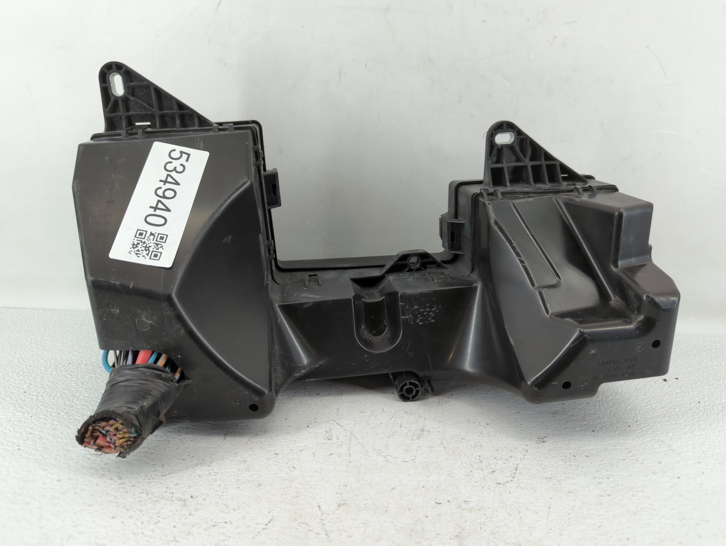 2013 Jaguar Xf Fusebox Fuse Box Panel Relay Module P/N:DX23-14290-AGC Fits OEM Used Auto Parts - Oemusedautoparts1.com