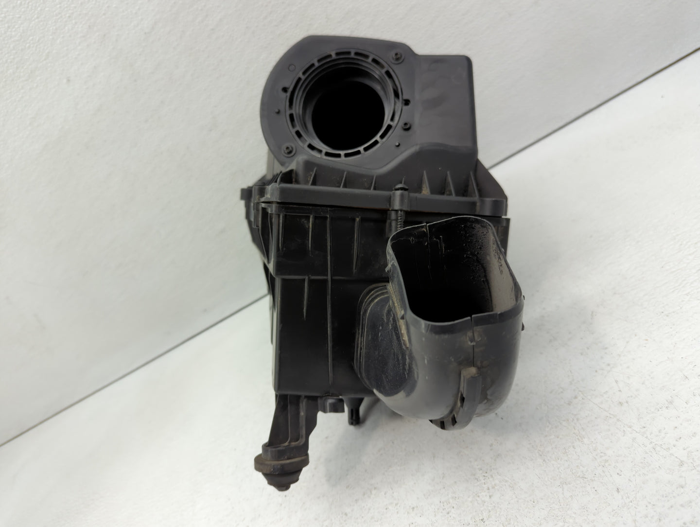 2013-2014 Jaguar Xf Air Cleaner Intake-duct Hose Tube - Oemusedautoparts1.com