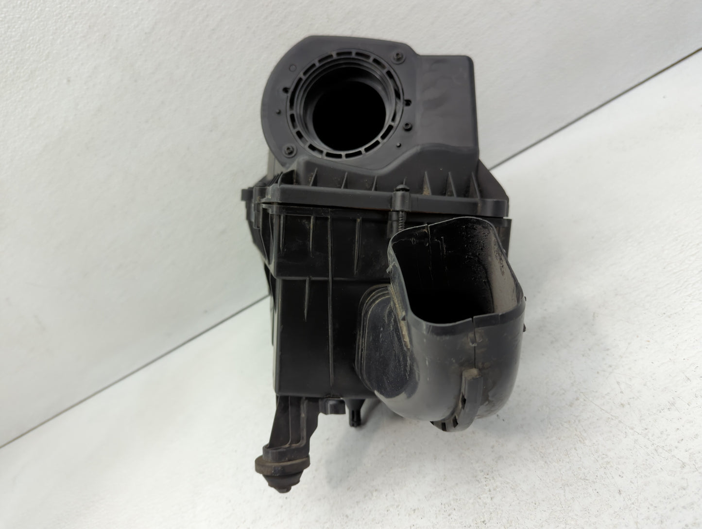 2013-2014 Jaguar Xf Air Cleaner Intake-duct Hose Tube - Oemusedautoparts1.com