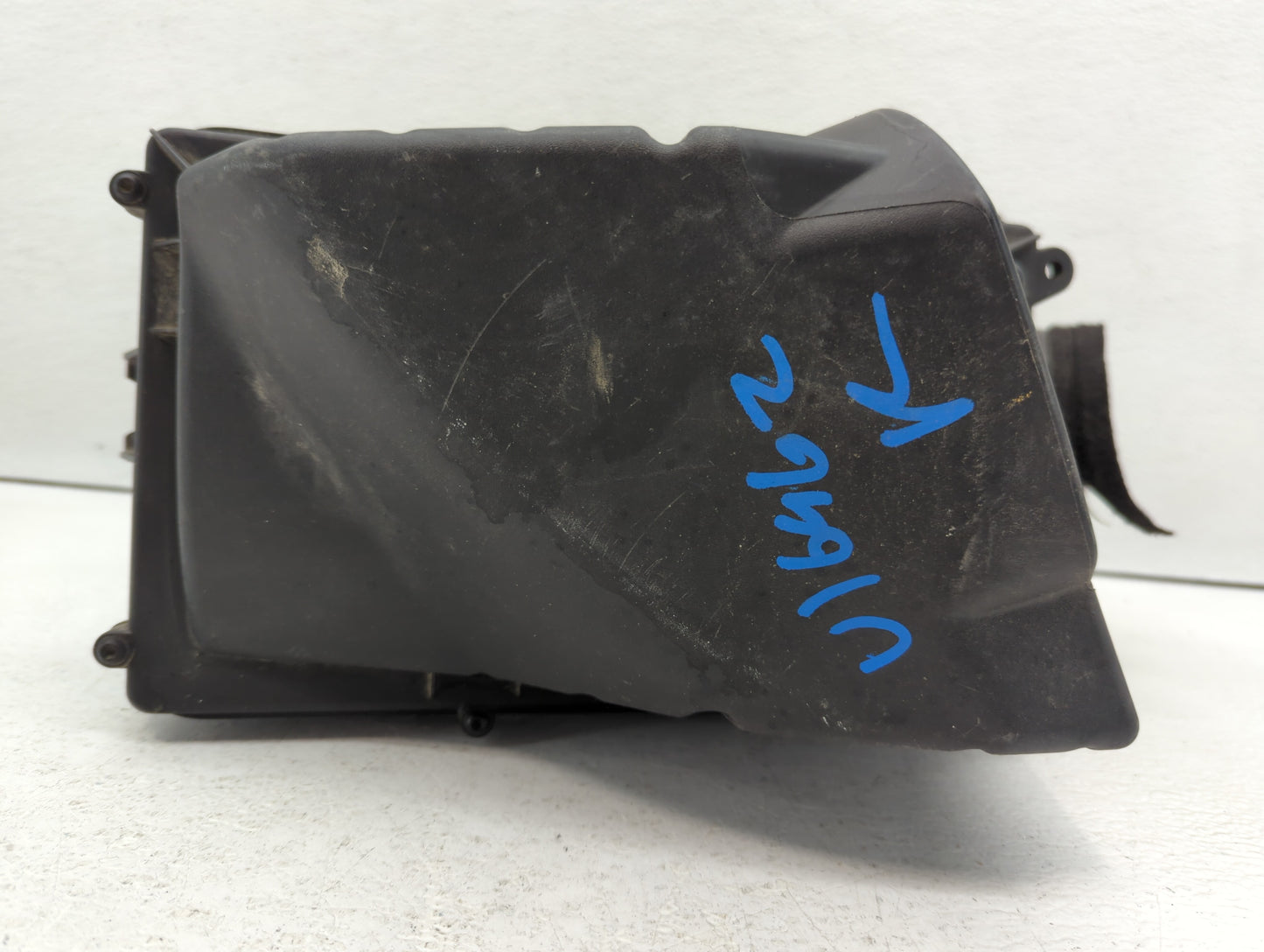 2013-2014 Jaguar Xf Air Cleaner Intake-duct Hose Tube - Oemusedautoparts1.com