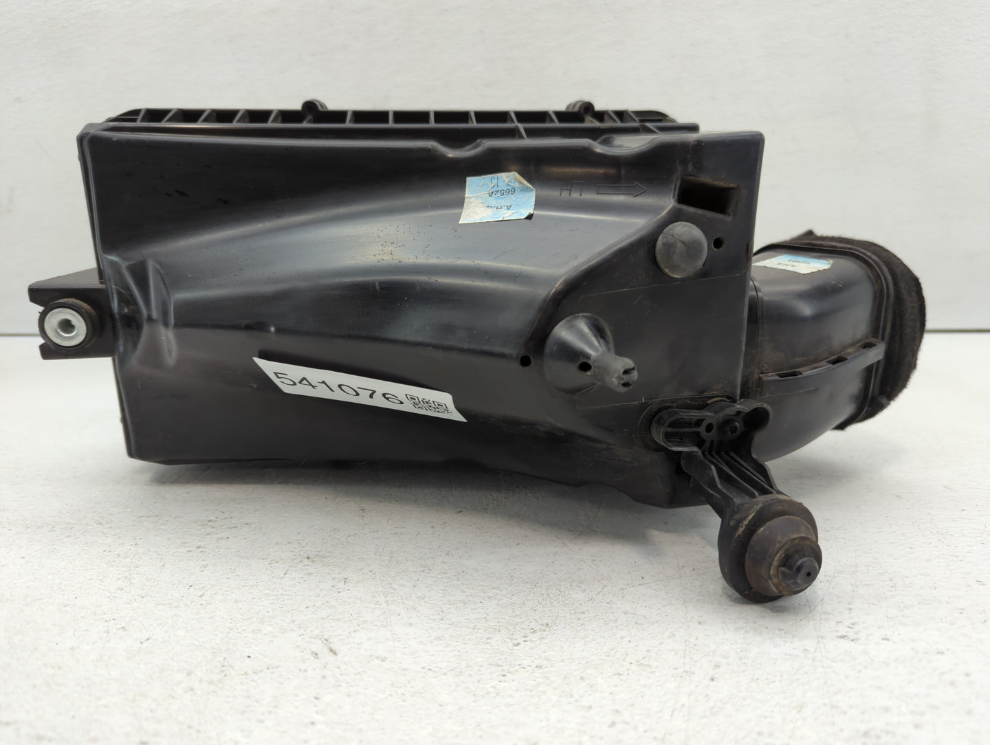 2013-2014 Jaguar Xf Air Cleaner Intake-duct Hose Tube - Oemusedautoparts1.com