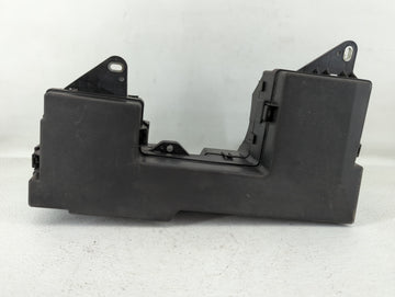 2013 Jaguar Xf Fusebox Fuse Box Panel Relay Module Fits OEM Used Auto Parts - Oemusedautoparts1.com