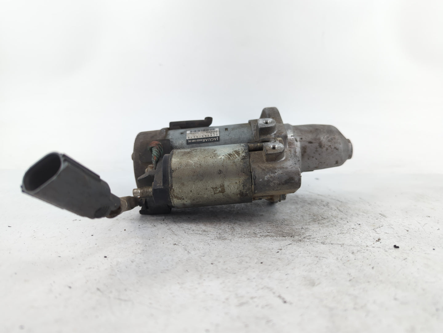 2013-2015 Jaguar Xf Car Starter Motor Solenoid OEM P/N:428000-9610 Fits Fits 2013 2014 2015 OEM Used Auto Parts - Oemusedaut