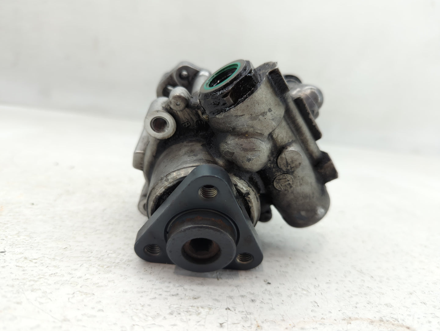 2010-2015 Jaguar Xf Power Steering Column Pump Oem - Oemusedautoparts1.com