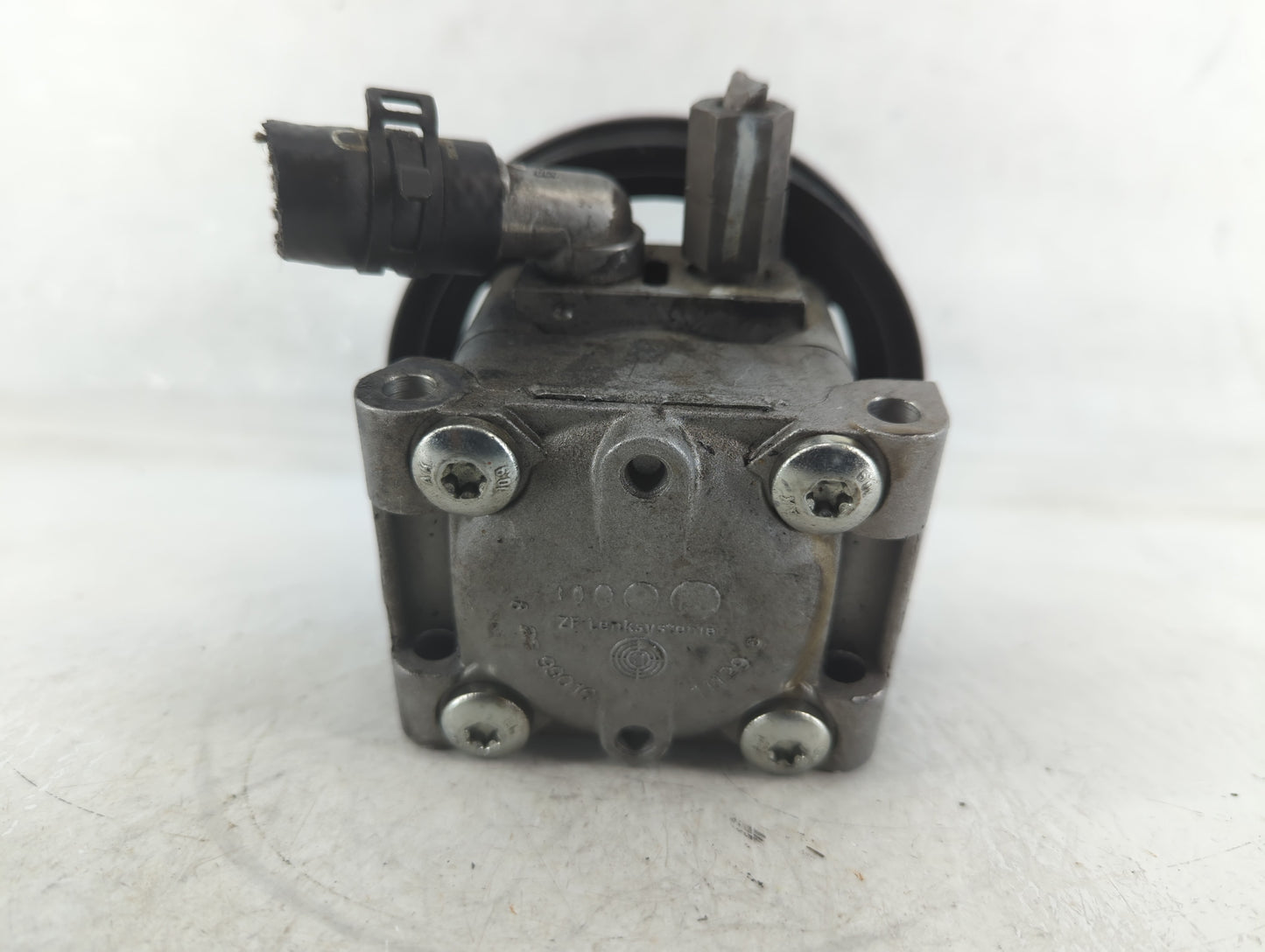 2013-2015 Jaguar Xf Power Steering Column Pump Oem - Oemusedautoparts1.com