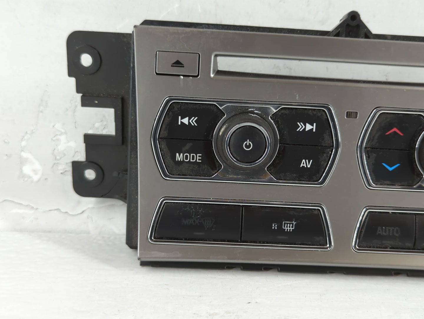 2013-2015 Jaguar Xf Radio AM FM Cd Player Receiver Replacement P/N:CX23-18C858-CD Fits Fits 2013 2014 2015 OEM Used Auto Par