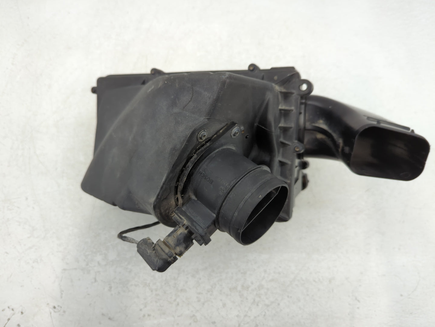 2013 Jaguar Xf Air Cleaner Intake-duct Hose Tube - Oemusedautoparts1.com